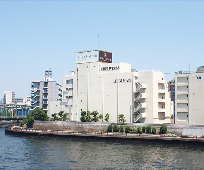 写真：東京工場