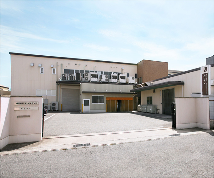 写真：関西ルビアン工場